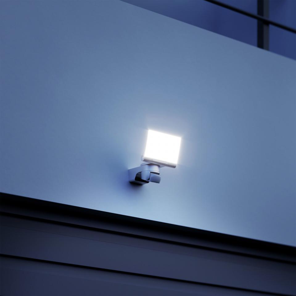 Projetor com Sensor XLED Home 2 S 13,7W 1550LM Branco
